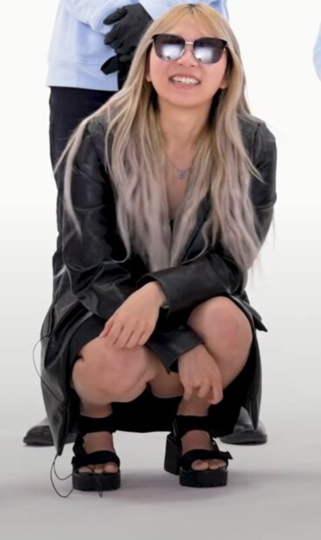 Yvonnie star archive