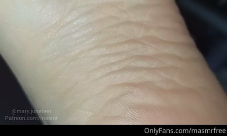 masmrfree model perfect photo