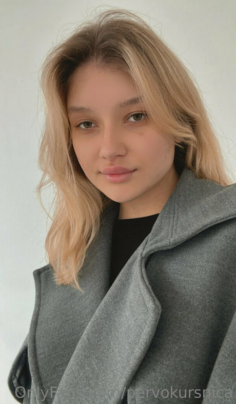 pervokursnica pornstar galleries