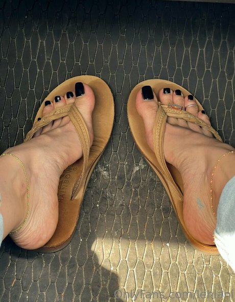 lehlani perfect actress photos