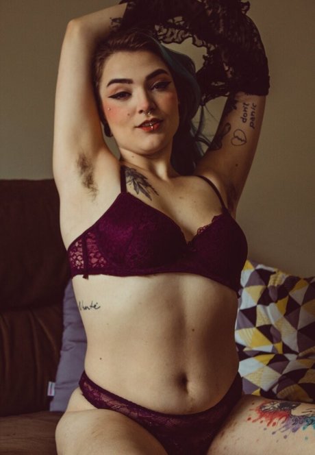 Blue Fetish nudes actress images