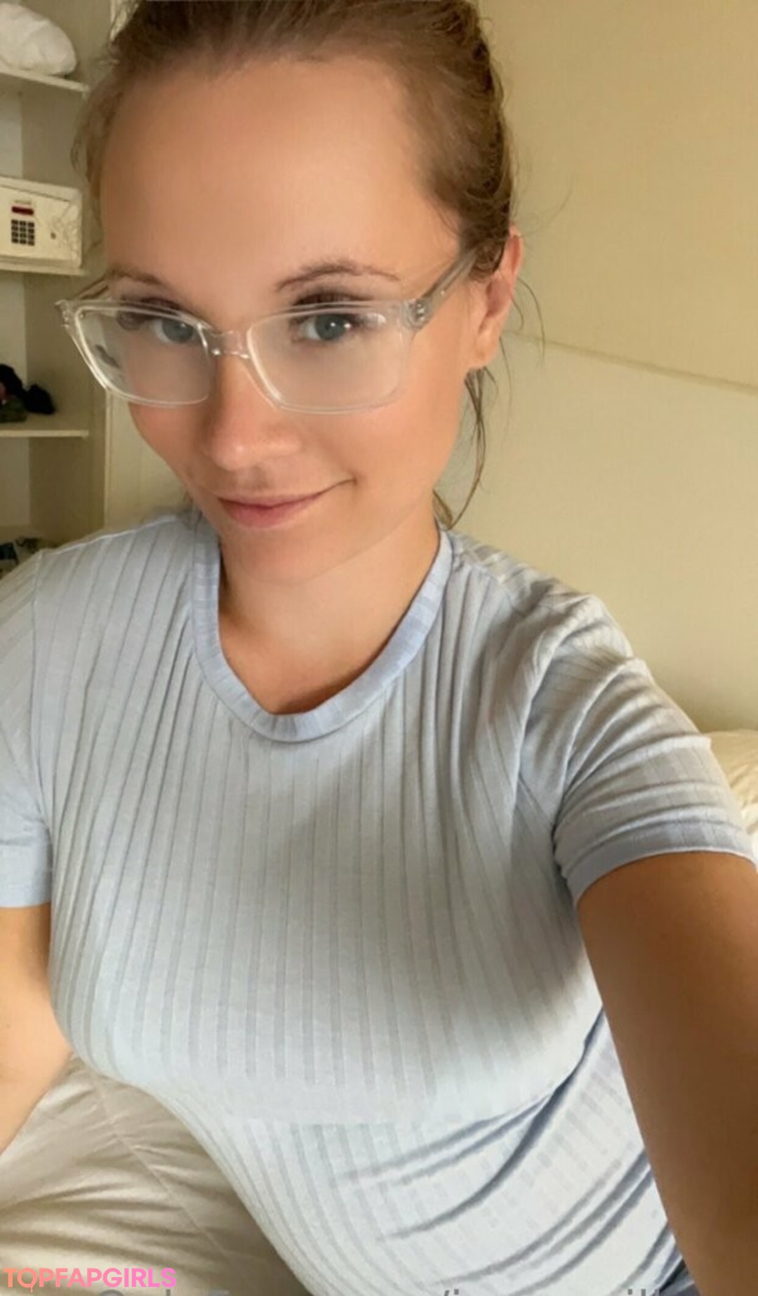 jennywillson art model pic