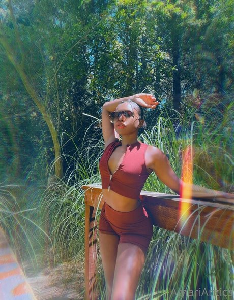 amariantics art actress archive