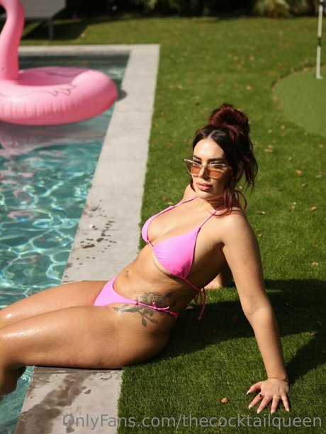 thecocktailqueen model art img