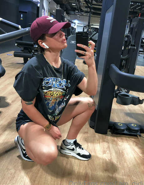 iam didi nice actress picture