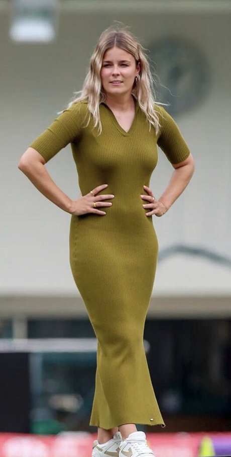 Alex Hartley Cricket art pornstar pics