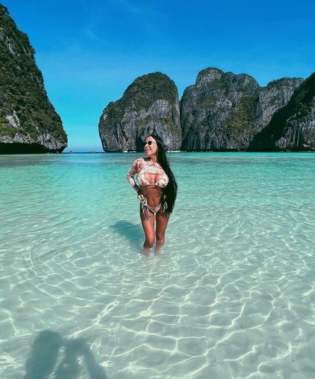 skinny big tits onlyfans hot xxx pic