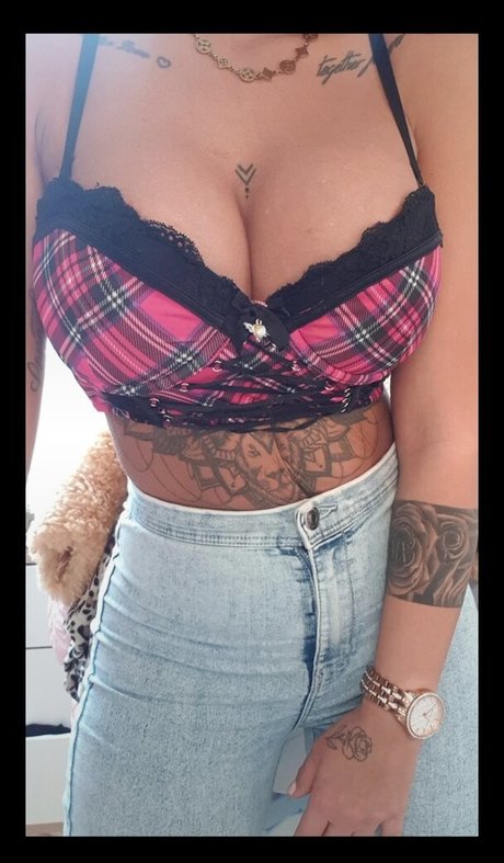 ladysecrets69 sexy model photo