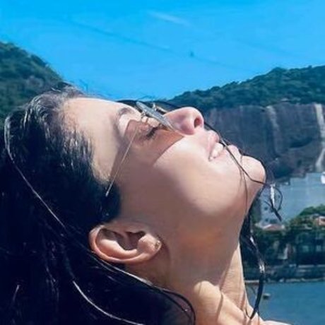 Alinne Moraes star pornographic photos