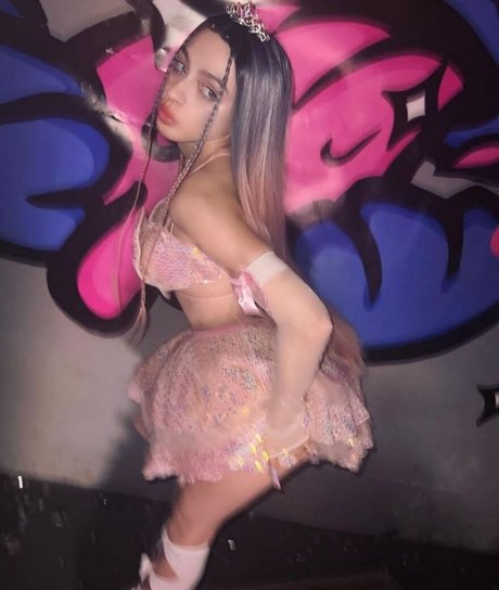 milf pawg onlyfans pornographic image