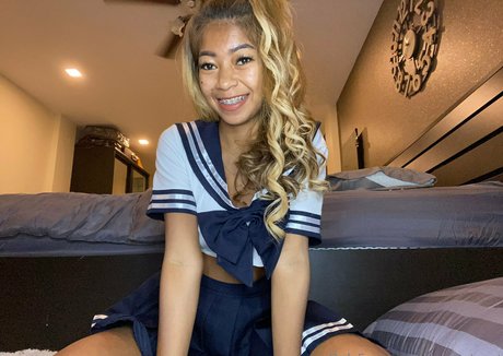 benzontoast erotic pornstar picture