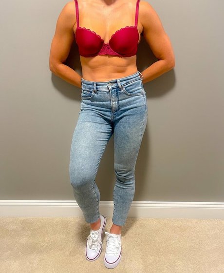 massive tits onlyfans exclusive photos