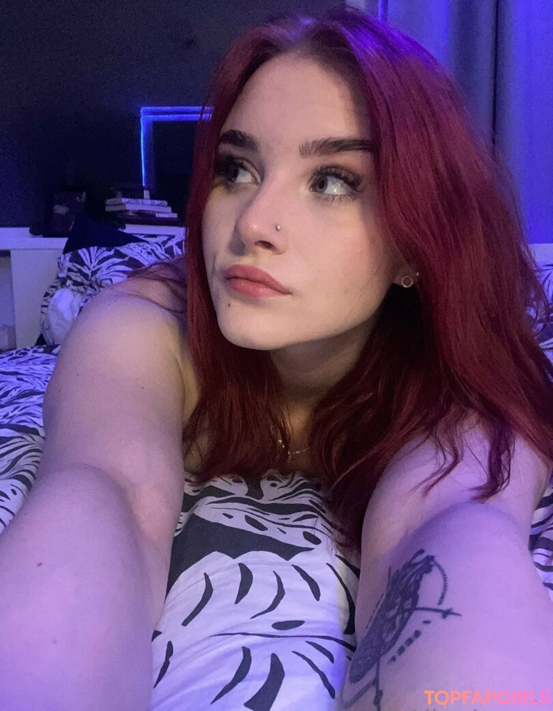 alinalovee free free star img