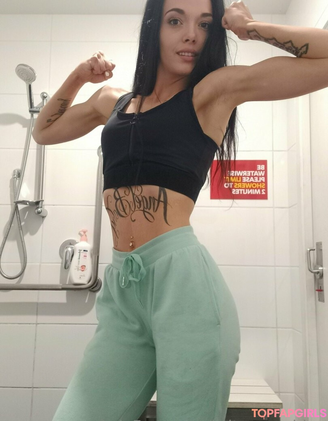 angelbabygirllll star top picture