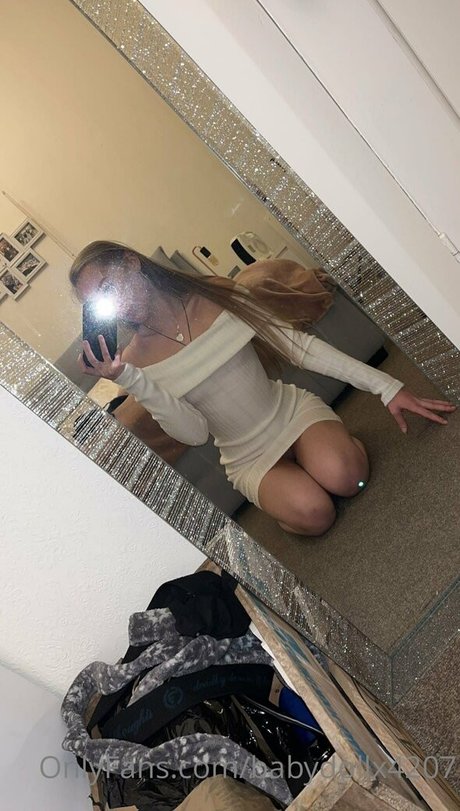 fat shemale onlyfans hot nude image