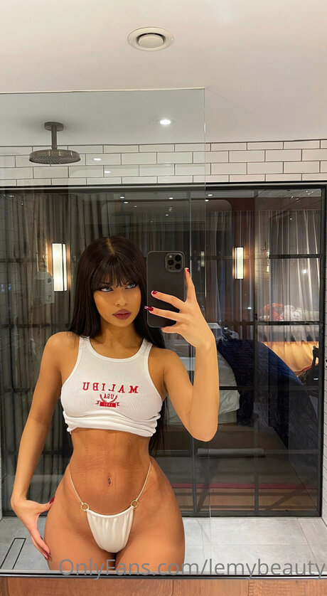 lesbian milf onlyfans hot porn photos