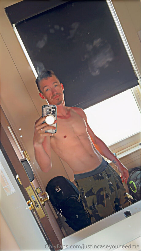 Justincaseyouneedme model beautiful photos