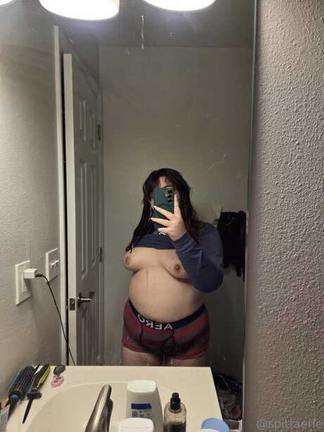 Spitfaerie beautiful actress pictures