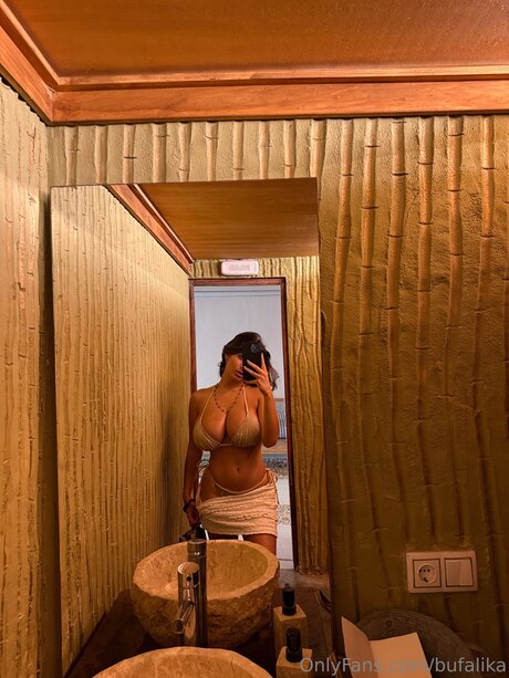 Bufalika xxx model img