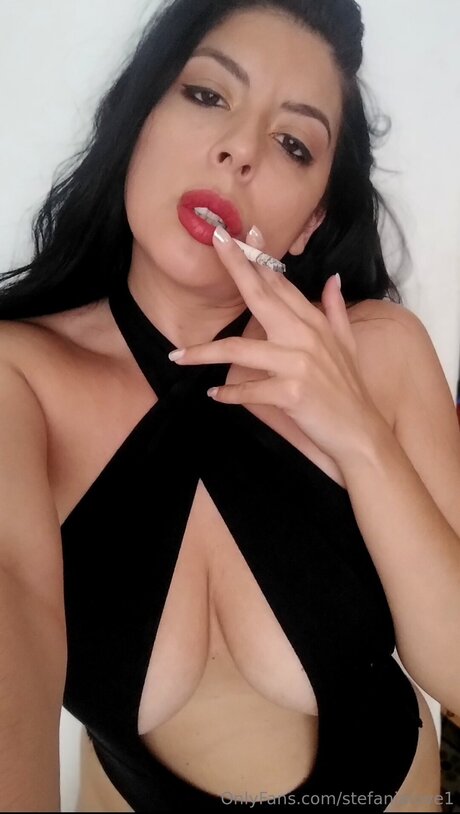 Stefaniaevans free model pic