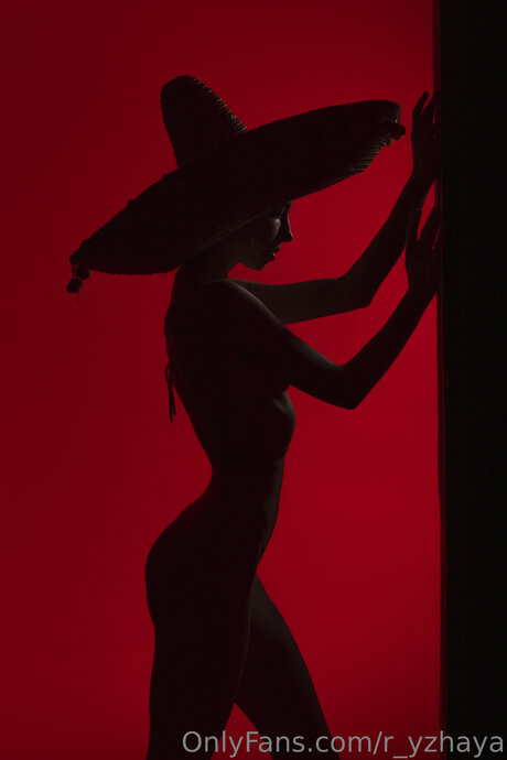 R Yzhaya star xxx archive