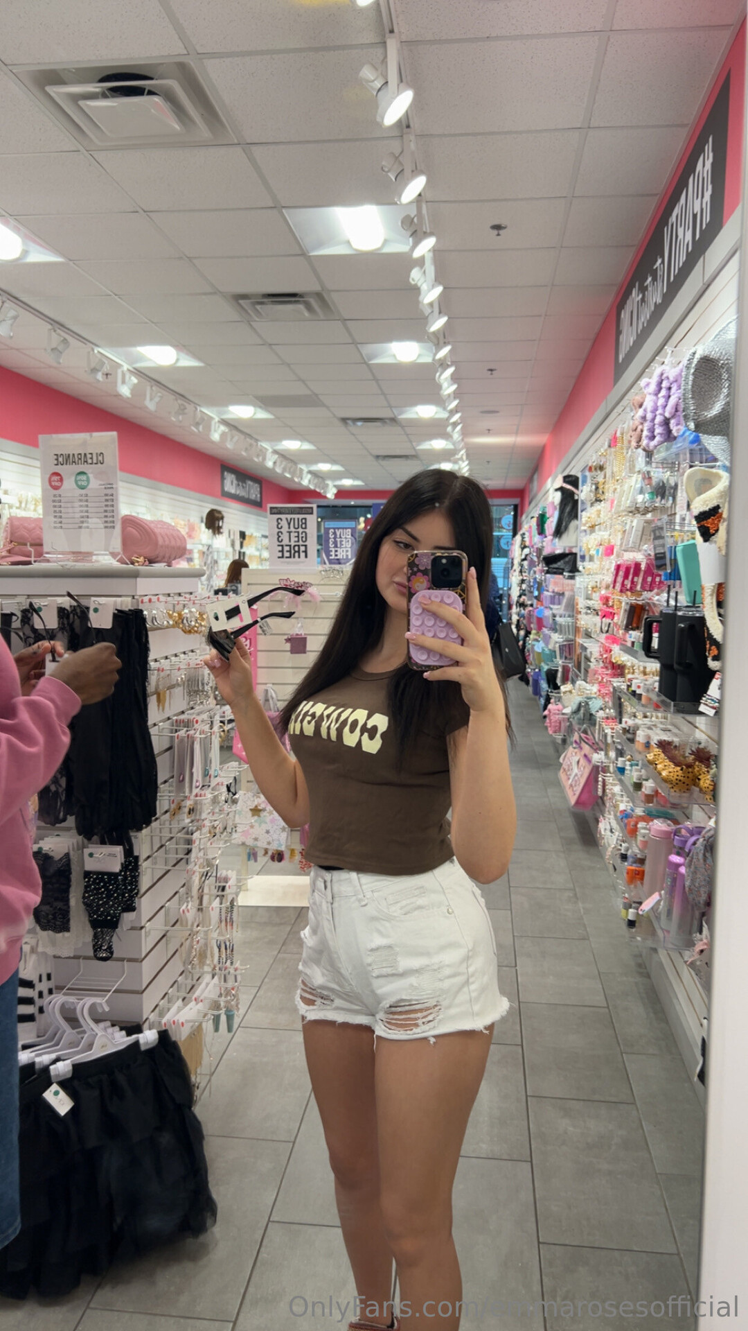 Emmarosesofficial nude model img