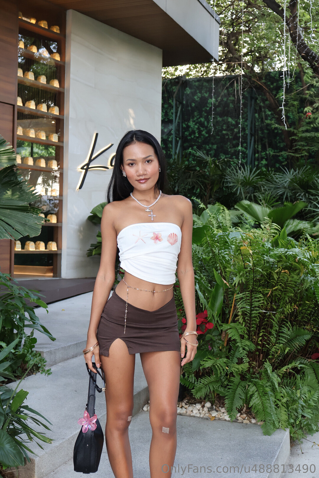 Misspoppyx model adult photo