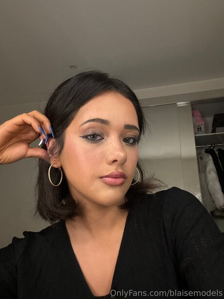 ebony wet pussy onlyfans nude picture