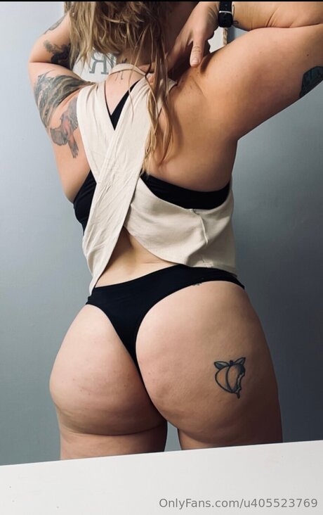 U405523769 hot star pictures