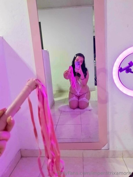 Mommy Nextdoor hd actress image