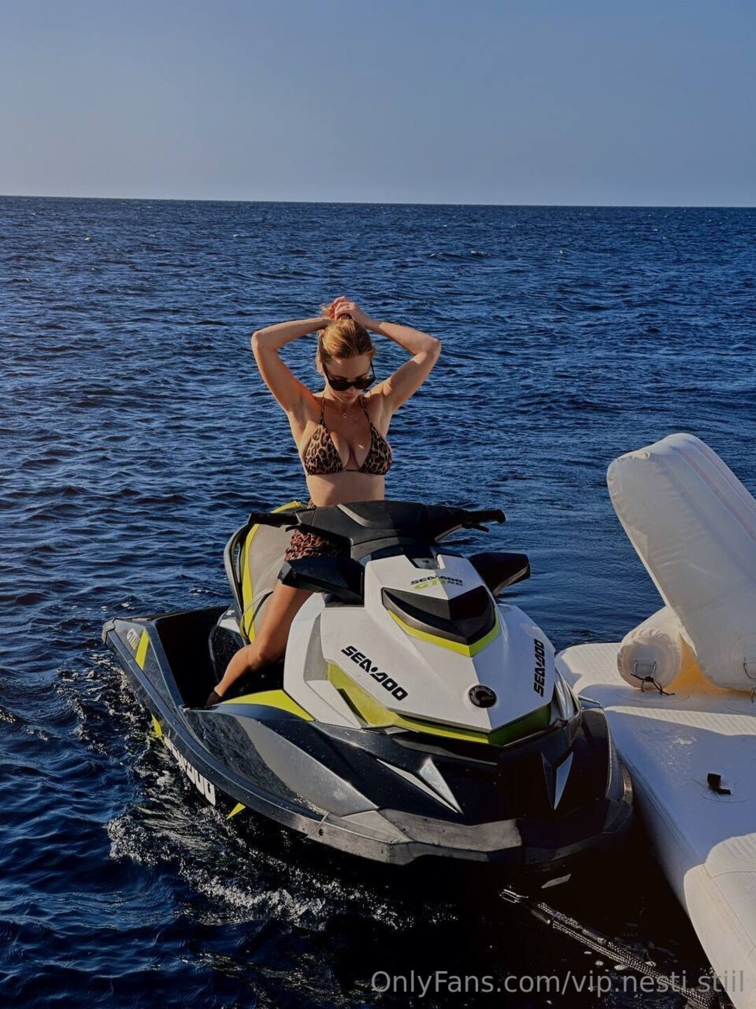 Nesty Still sexy pornstar picture