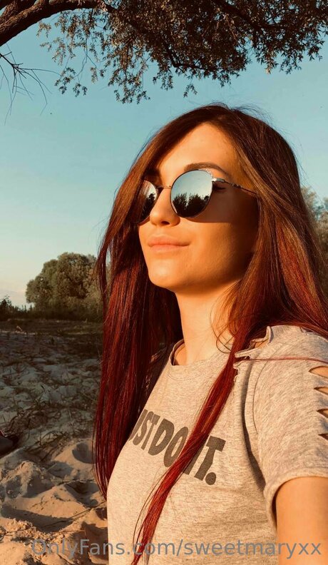 Rubyyexclusive star erotic pic