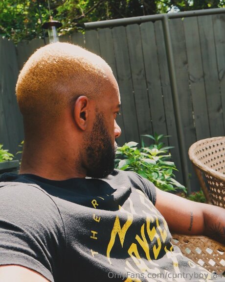 Cuntryboy 84 erotic actress galleries