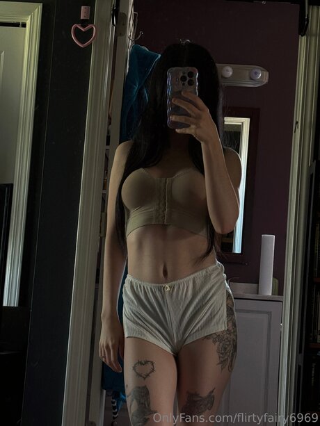 italian milf onlyfans beautiful nude pics