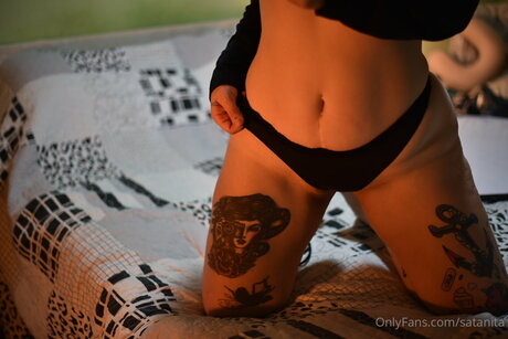 Satanita exclusive actress image