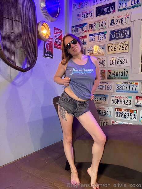 Oh Olivia Xoxo model xxx archive