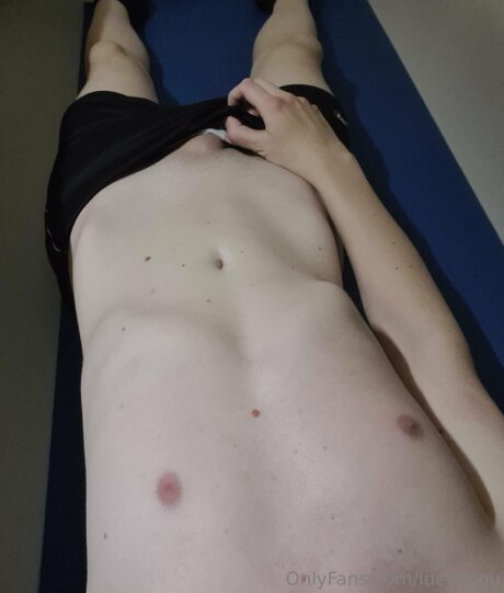 Lucynyou hot actress galleries