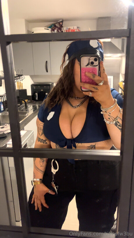 Tiffnsfw3bu model adult pictures