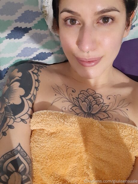 Giulisensuale pornographic actress photos