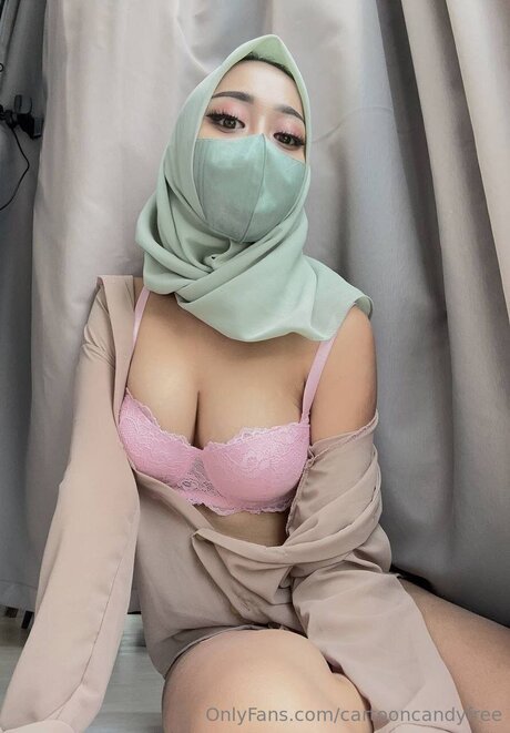 TeenyGinger art nude pics