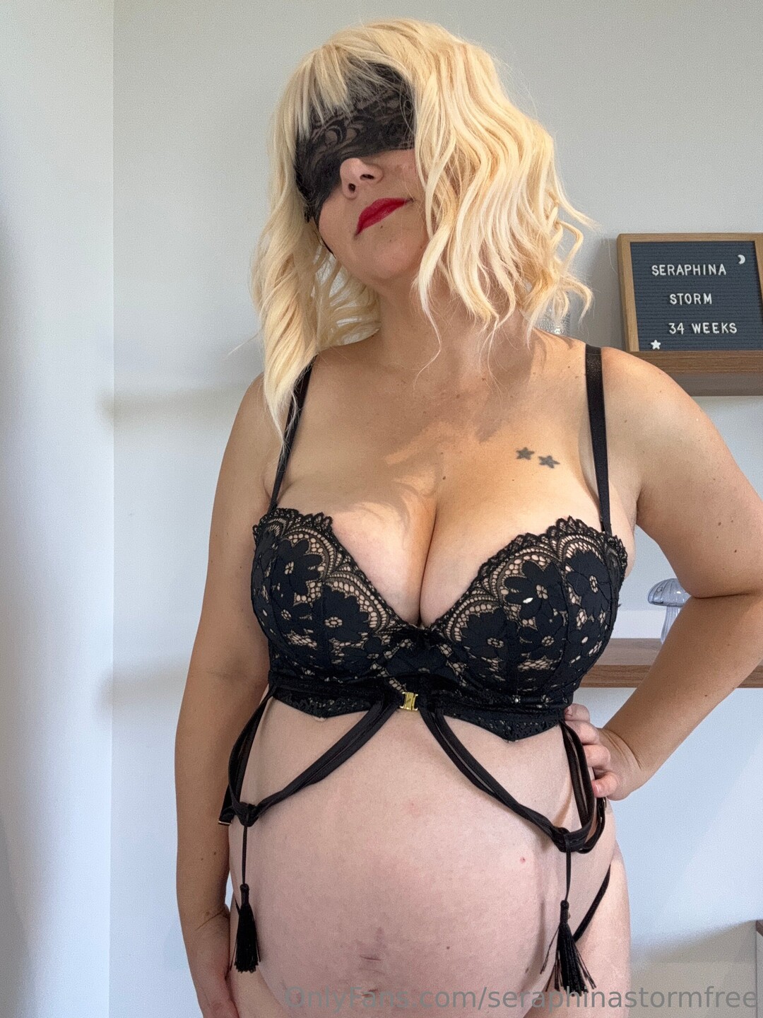 Seraphinastormfree naked model galleries