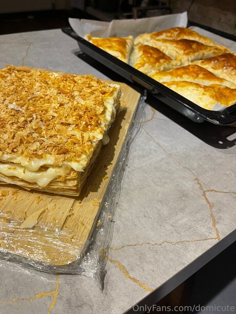 Domicute pornstar beautiful pics