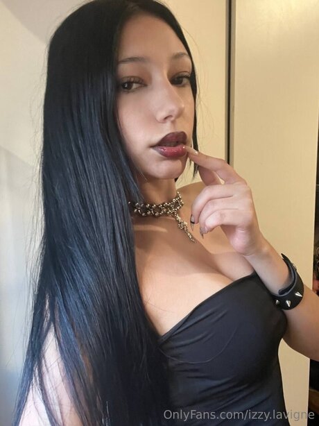 black hair milf onlyfans adult image