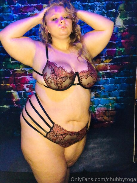 Chubbytoga erotic pornstar photo