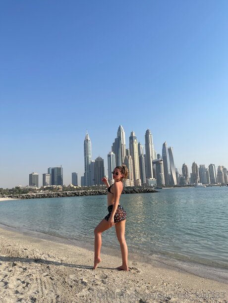 Bbydollonthego star art image