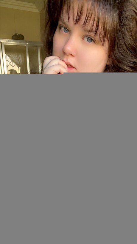 Aliceqii art actress images