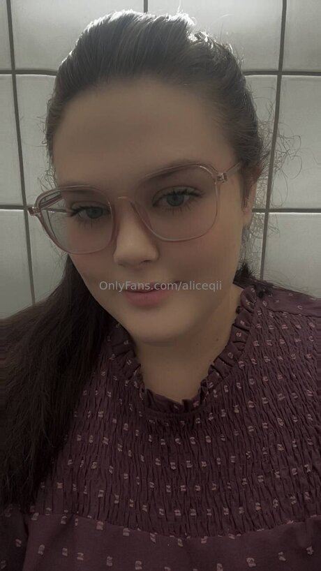 Aliceqii beautiful actress archive