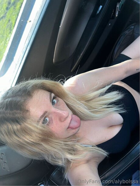 Alybolssa free pornstar picture