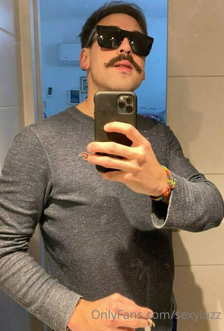 Sexyluzz star best pics