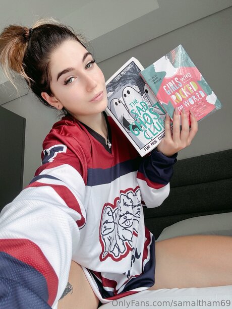 Samaltham69 sexy actress galleries